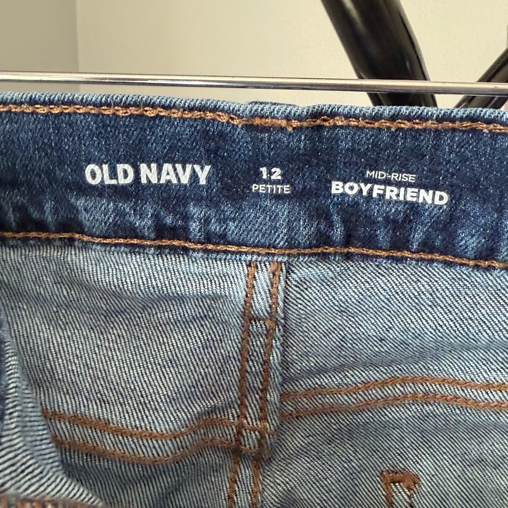 Old Navy - Sz 12P- Slouchy Distressed Denim | Boyfriend Style |‎ Casual Cool - Picture 3 of 11